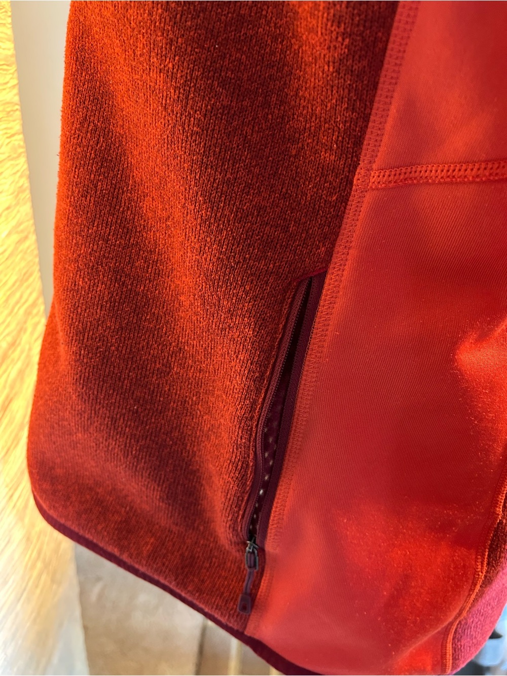 Patagonia Women's Red Heather Full-Zip Fleece Jacket - Picture 6 of 8